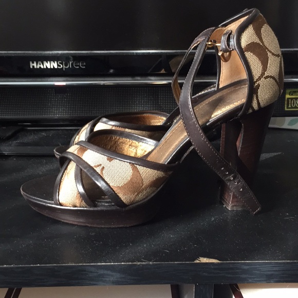 Coach heels Style Hailie - Picture 2 of 4